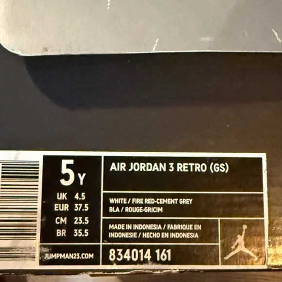 Brand new Air Jordan Retro 3 size 5 (never worn) - Picture 7 of 7